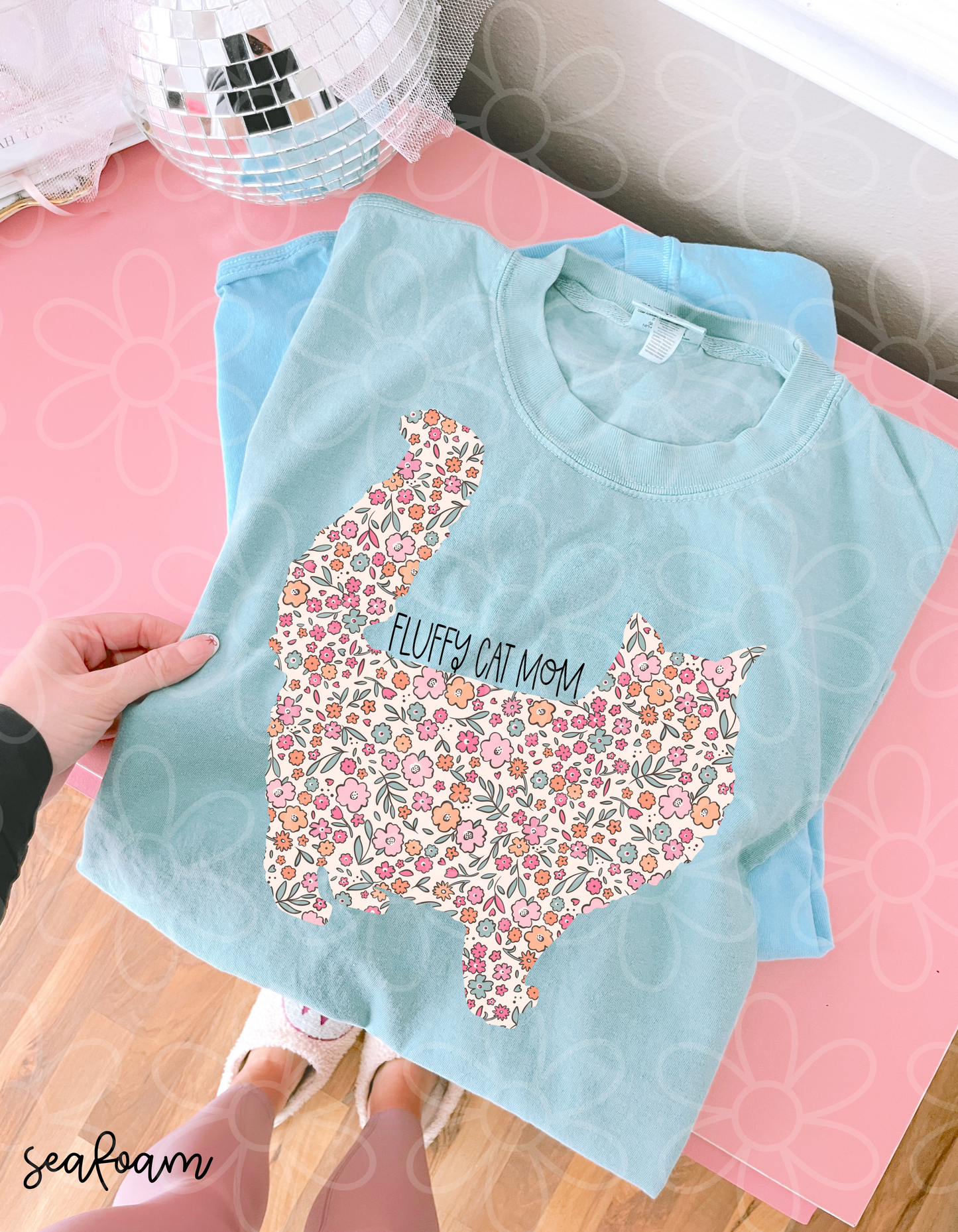Floral Fluffy Cat Mom Completed Tee