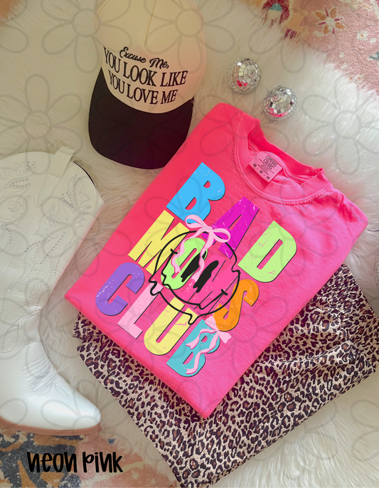Bad Moms Club Colorful Smiley Completed Tee