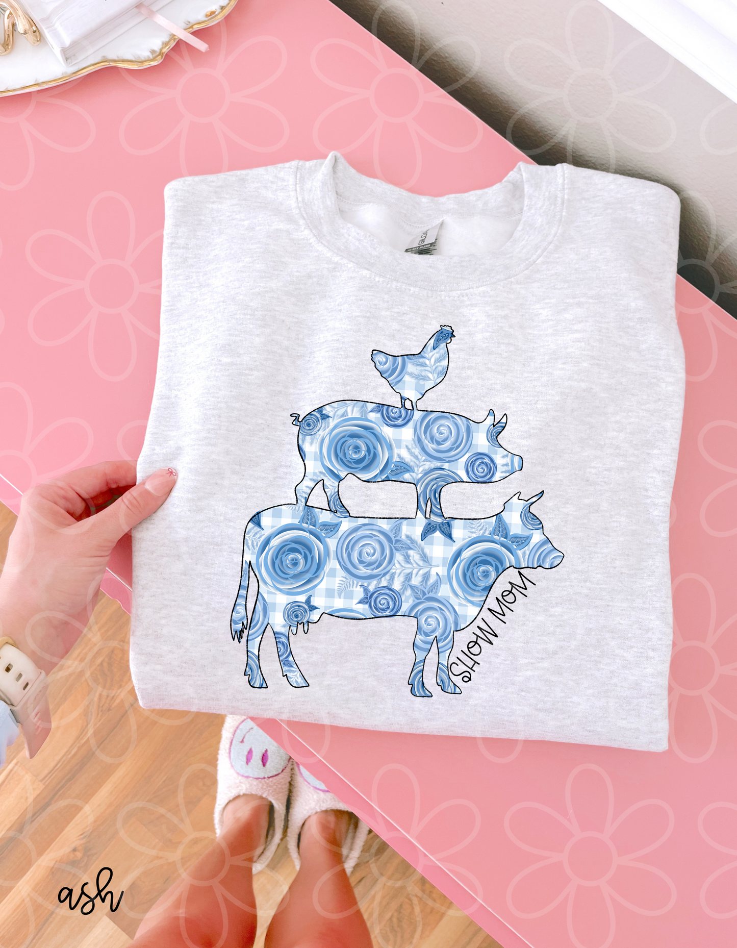 Blue Floral Chicken Pig Cow Show Mom Completed Tee