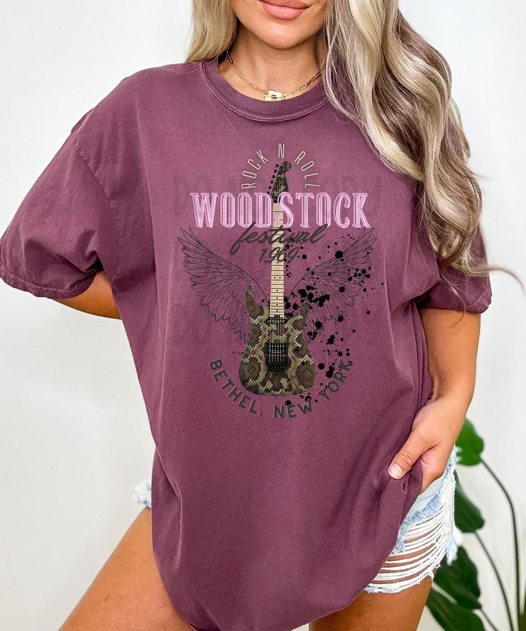 ‘Woodstock’ Guitar DTF Transfer Only