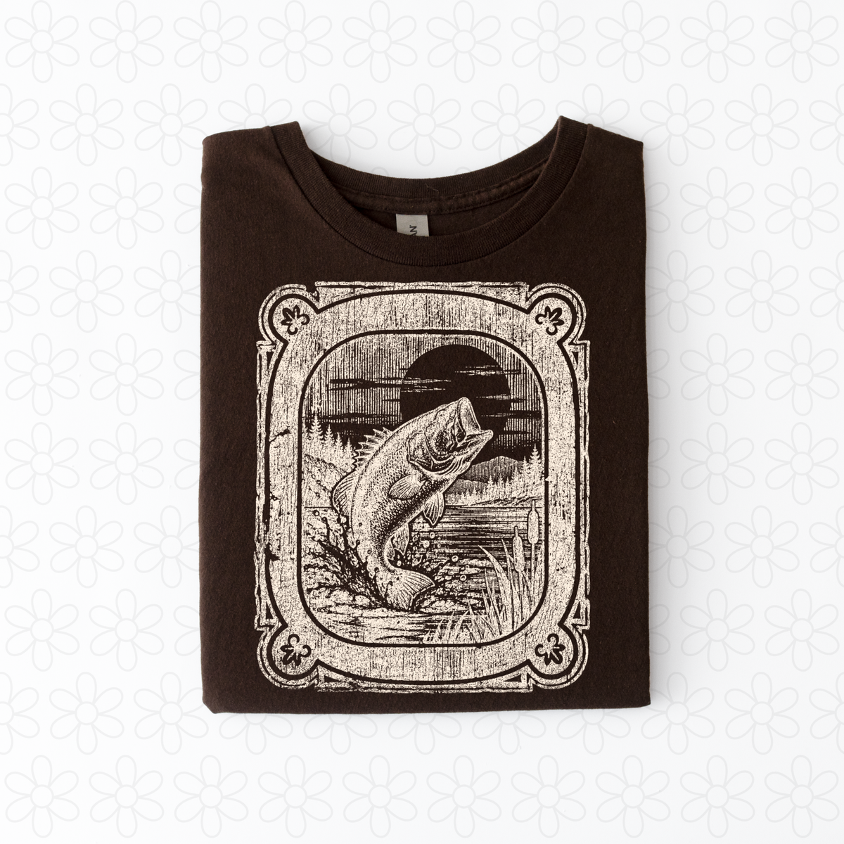 Bass fishing cream Completed Tee