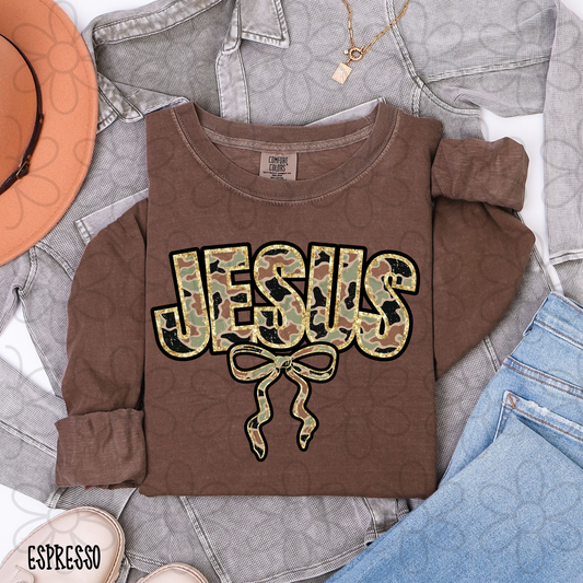 Camo Gold Jesus Bow Kids Completed Tee