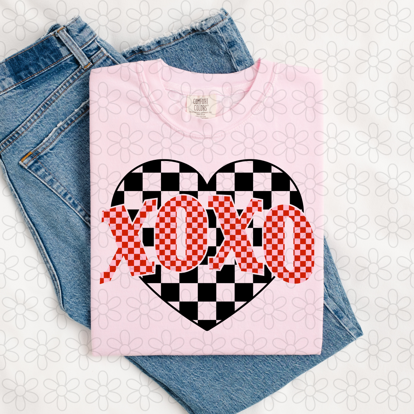 Checkered XOXO Heart Completed Tee