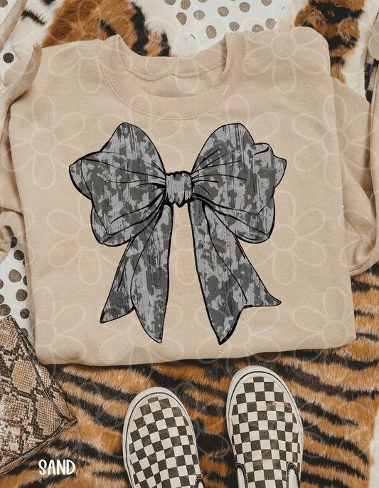 Dark Camo Bow Completed Tee