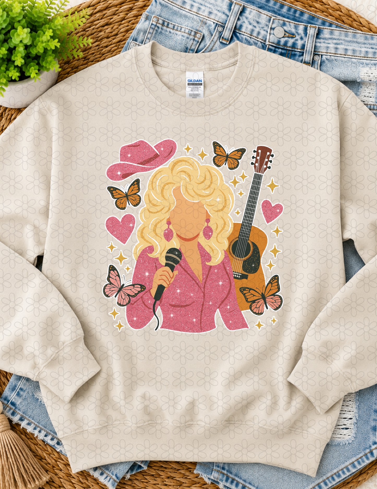 Dolly Guitar Completed Tee