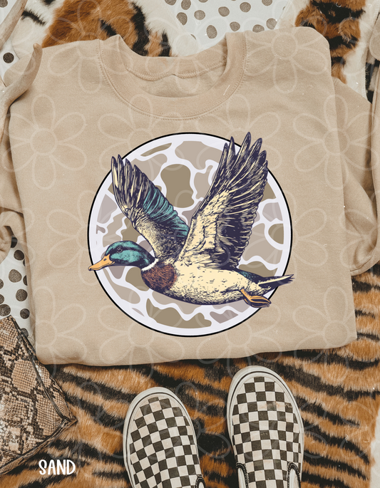 Duck Camo Circle Kids Completed Tee