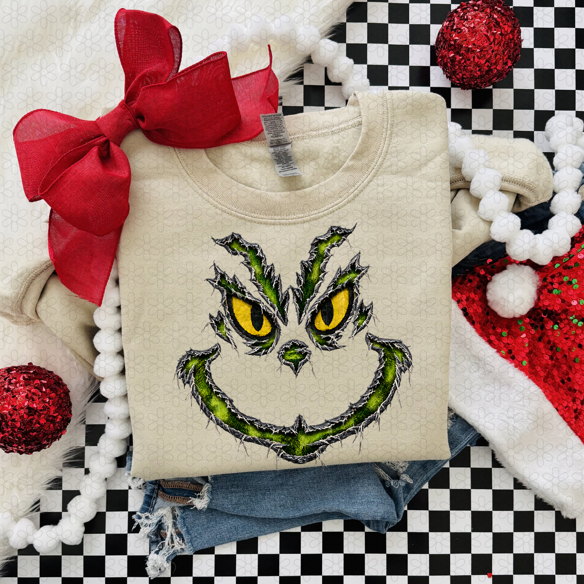 Grin Face Christmas Completed Tee