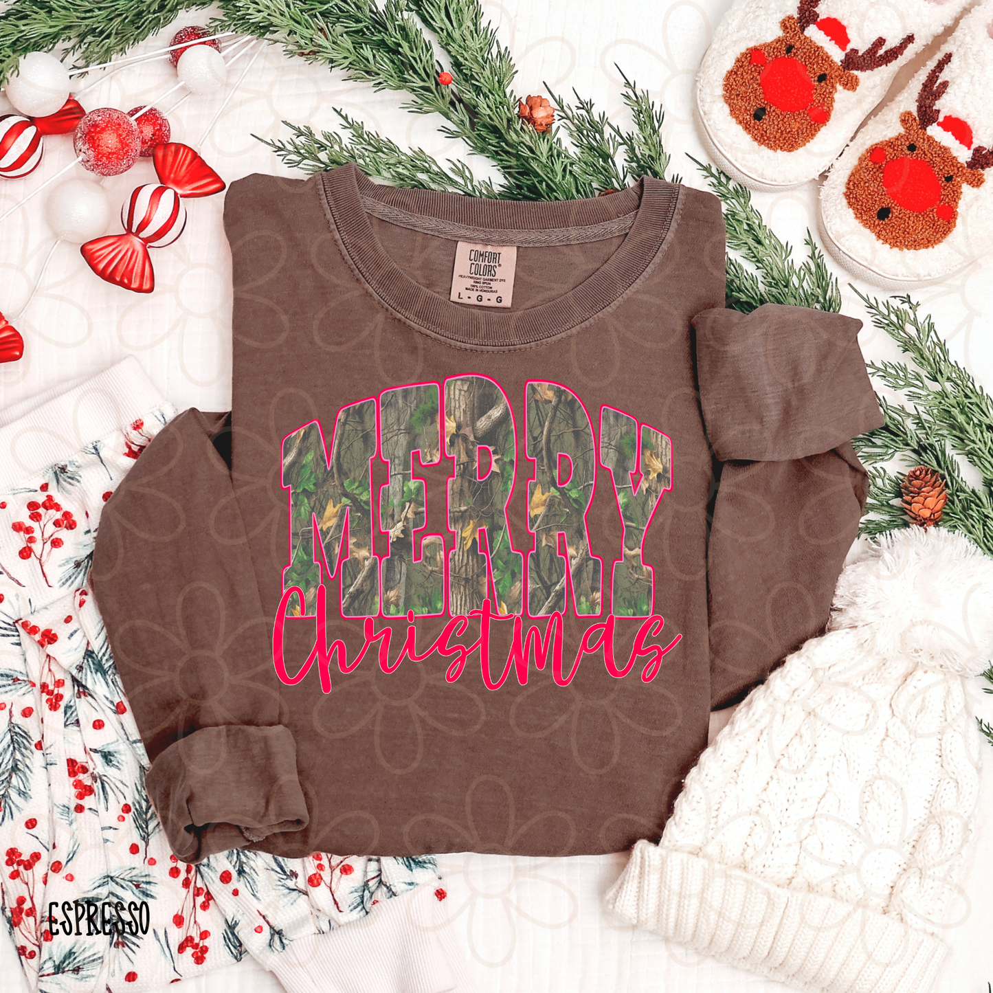 Leafy Camo Pink Merry Christmas Kids Completed Tee
