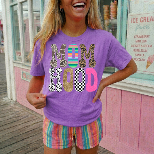MOM HOOD Completed Tee
