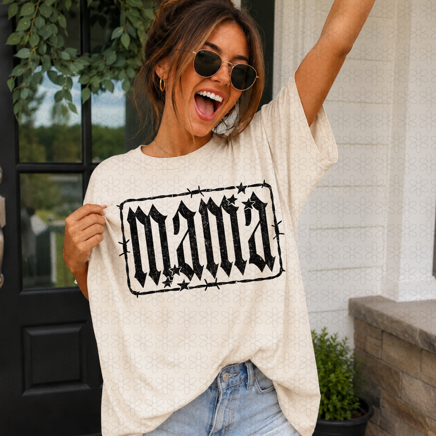 Mama (Multiple Colors) Completed Tee