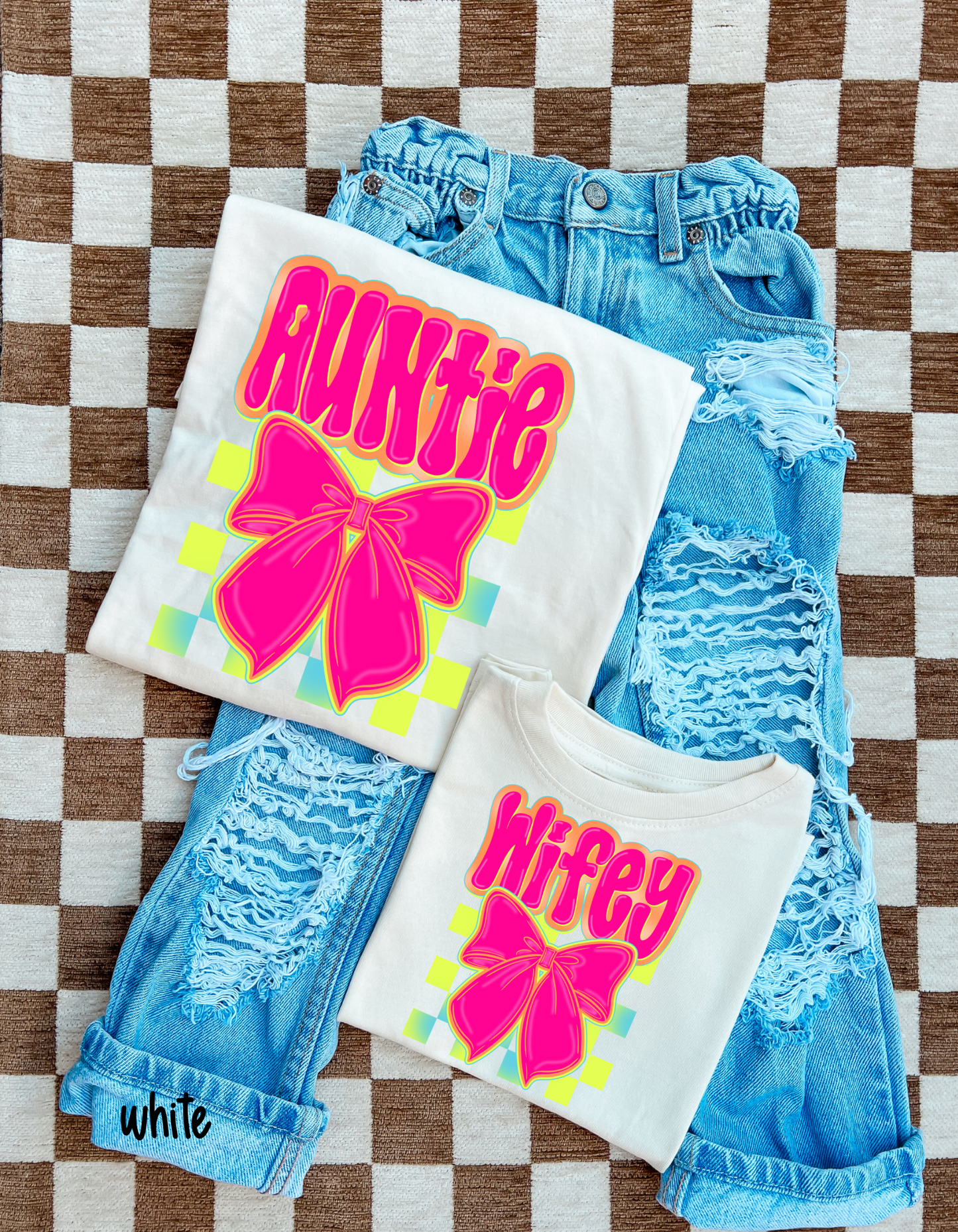 Pink Retro Wifey Bow Completed Tee