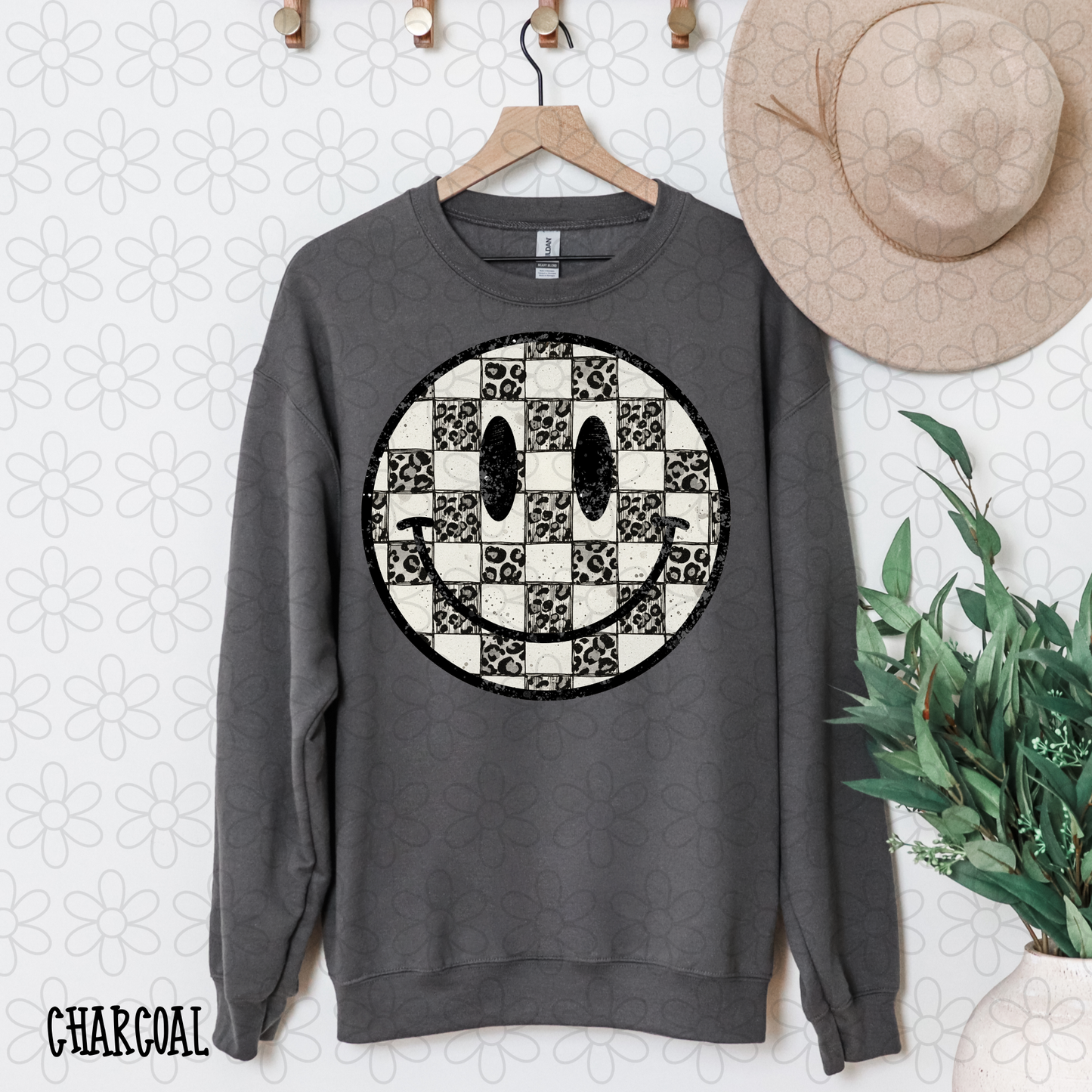 Smiley Leopard Checkered Kids Completed Tee