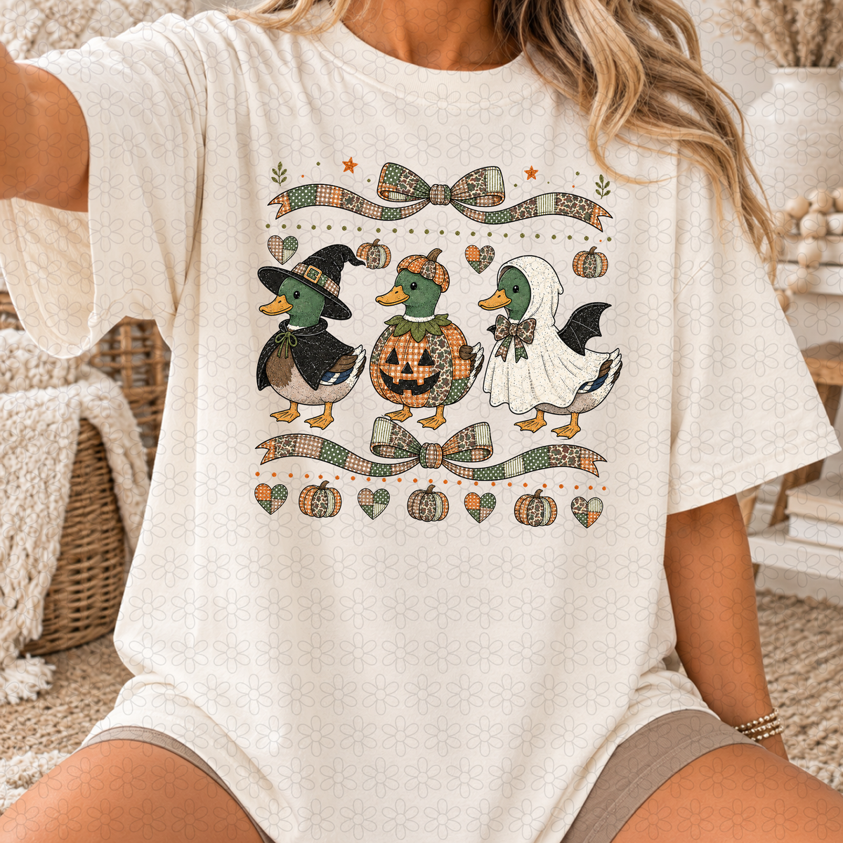 Vintage Duck Coquette Completed Tee